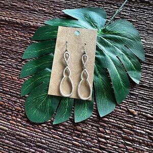 BOGO FREE SILVER VTG EARRINGS DANGLE